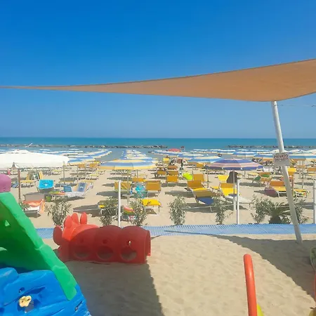 Pineta Fronte Mare - Myho Casa 아파트 *